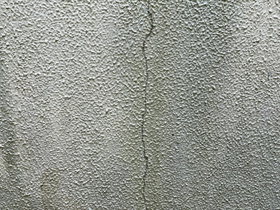 ヒビ・亀裂がある