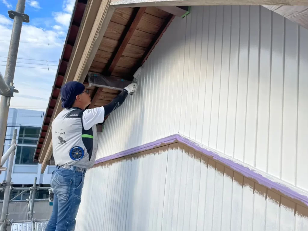 各務原市塗装,トタン外壁塗装,外壁塗装,屋根塗装,isokawaart