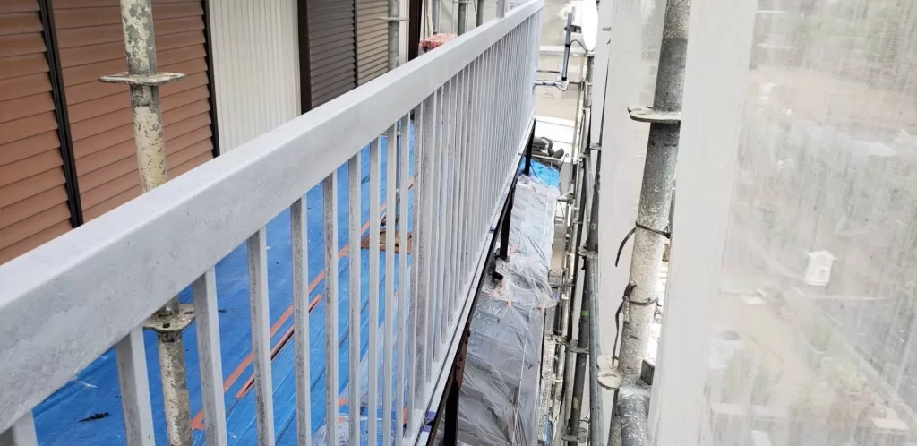 各務原市塗装,トタン外壁塗装,外壁塗装,屋根塗装,isokawaart